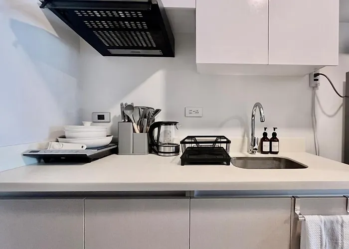 38 Park Ave In It Park With Netflix, Pool & Gym * セブ市